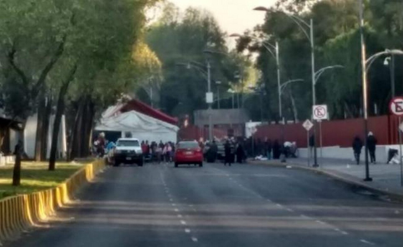 Antorcha Campesina y ex braseros de Zacatecas se plantan y bloquean accesos a San Lázaro