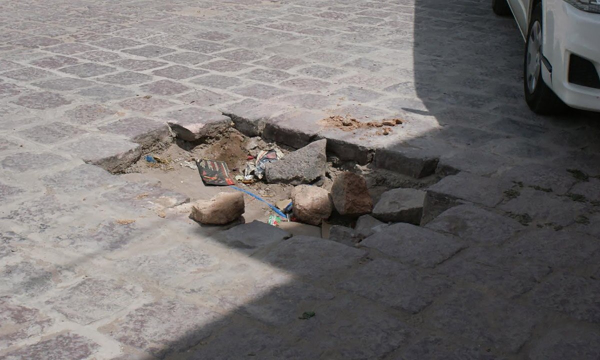 Aumenta riesgo de colapso en calles potosinas