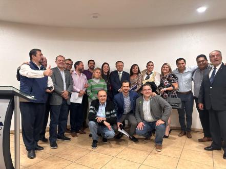 Eligen a Fernando Díaz de León como nuevo dirigente de Canaco en SLP