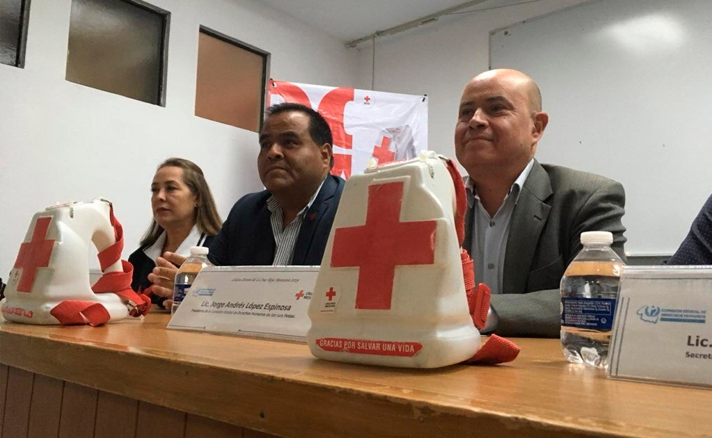 Se suma la CEDH a la Colecta Anual de la Cruz Roja