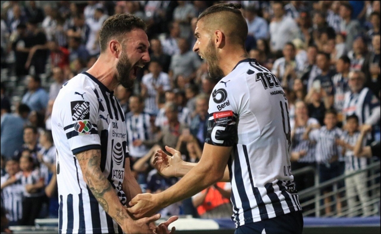  El Clásico Regio es más pasional que un América - Chivas: Miguel Layún