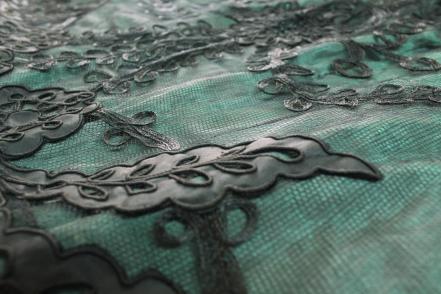 “Tramas, 200 años de indumentaria”, una mirada a la moda 