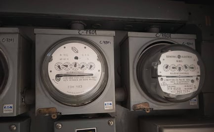 Calor dispara recibos de luz en San Luis Potosí; hasta en mil pesos la cuenta por usar ventiladores y minisplit