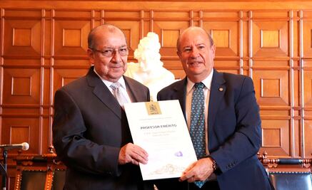 Otorga UASLP distintivo de “Profesor Emérito” a dos docentes
