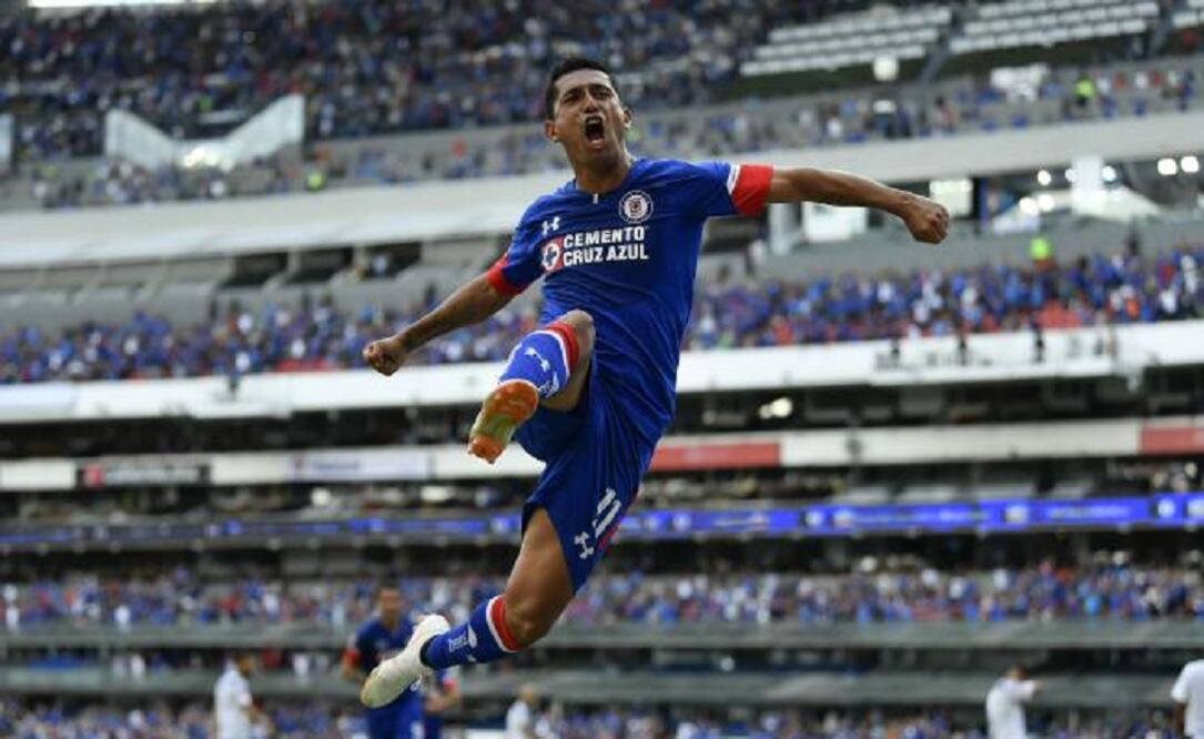 Cruz Azul lució en su regreso al Estadio Azteca. Foto: Imago 7