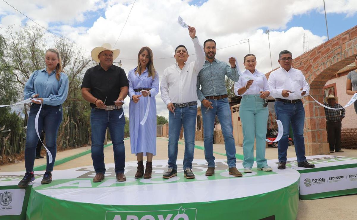 Inaugura Ricardo Gallardo pavimentación y rehabilitación de calles en Villa de Arriaga. Foto: Especial