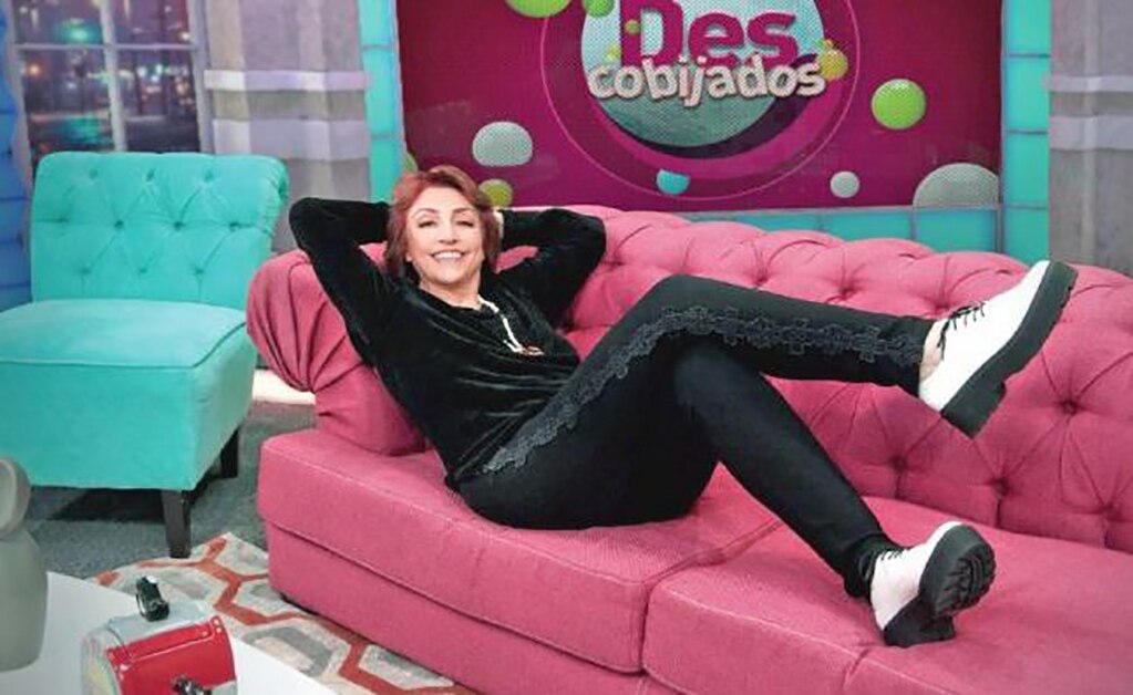 La periodista hará monólogos y karaoke en su programa (AZTECA)