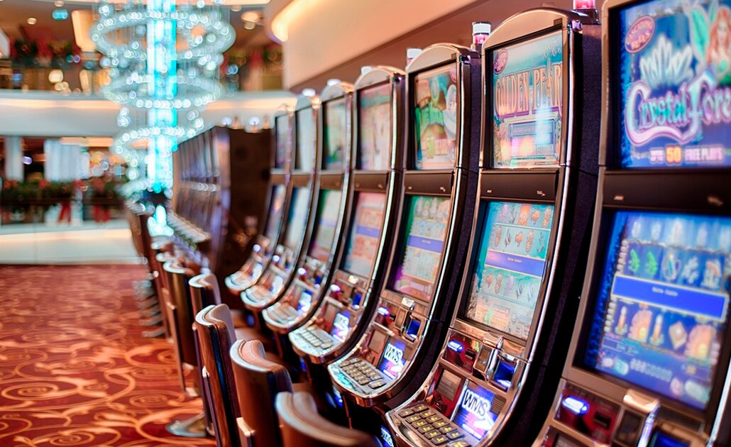 Morena va por regular casinos y combatir juego ilegal