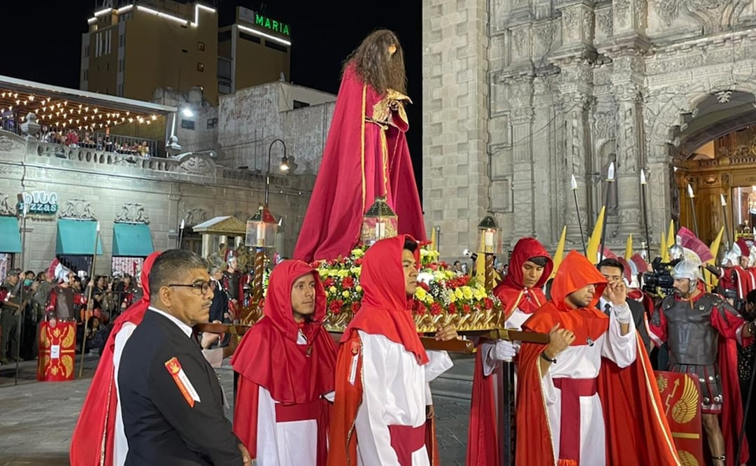 Así se vivió la Procesión del Silencio en el Centro Histórico de SLP. Foto: Humberto Torres