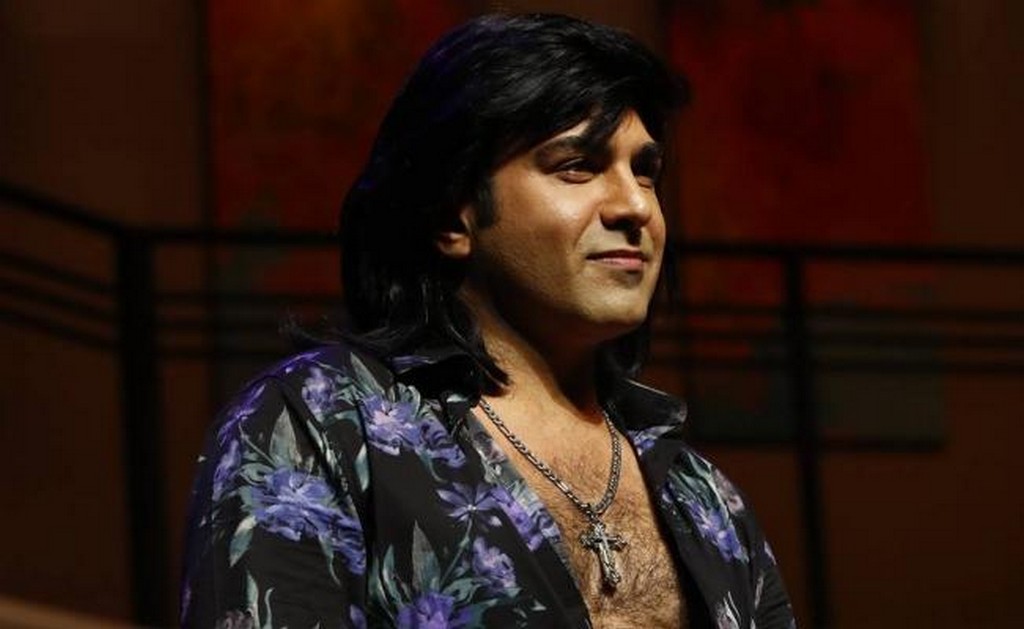 Albertano “denuncia” acoso en intendencia