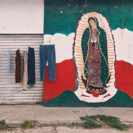 'Protège Moi', una exposición de fe guadalupana que deriva de un milagro