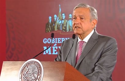 Dejar manejo de economía a un economista, es como dejar seguridad a un militar: AMLO