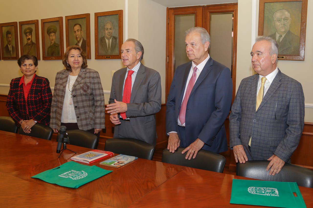 Avanza la educación en México con la digitalización de libros de texto: JMCL