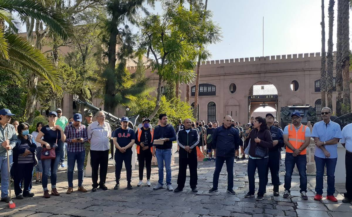 Hasta 70% de las calles de la capital potosina se encuentran en el abandono, reconoce Enrique Galindo