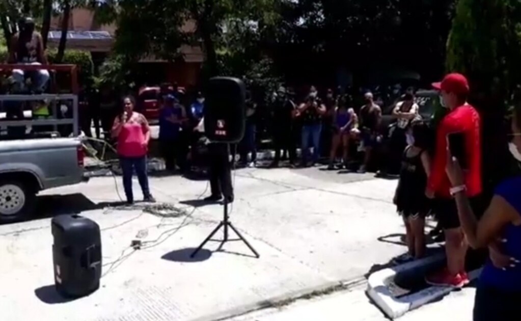 Dueños de gimnasios protestan afuera de Casa de Gobierno en SLP