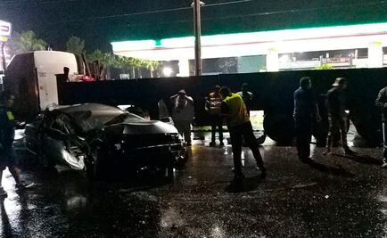 Choque en carretera Matehuala