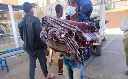 Jóvenes empresarios de SLP entregan primeras 100 cobijas destinadas a personas vulnerables a bajas temperaturas