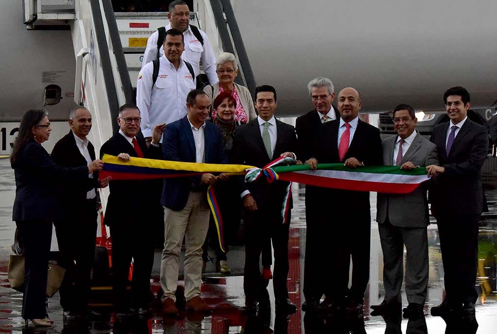 Arriba al aeropuerto de Toluca el primer vuelo de Venezuela