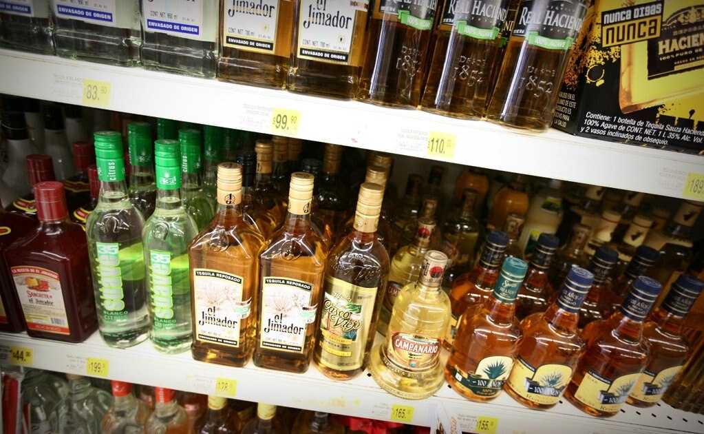 Cuatro de cada 10 tequilas vendidos son “pirata”: Profeco
