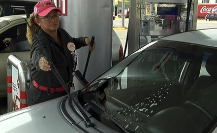 Madres ejemplares con trabajos poco comunes