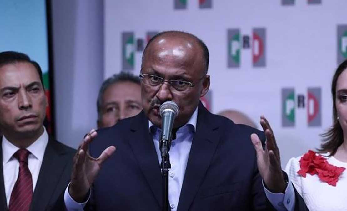 René Juárez renuncia a dirigencia nacional del PRI