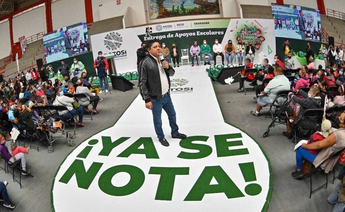 Habrá uniformes gratuitos en 2023 para estudiantes de educación básica, adelanta Ricardo Gallardo Foto: Especial