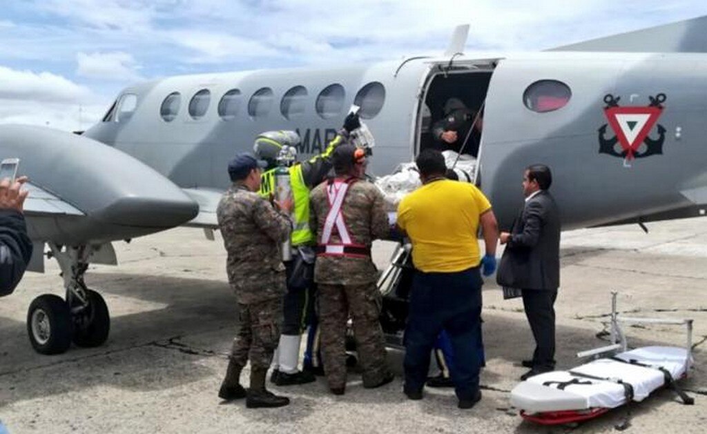 Trasladan a México a 7 guatemaltecos heridos por erupción de volcán