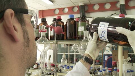 Aplican norma mundial para prevenir riesgos químicos