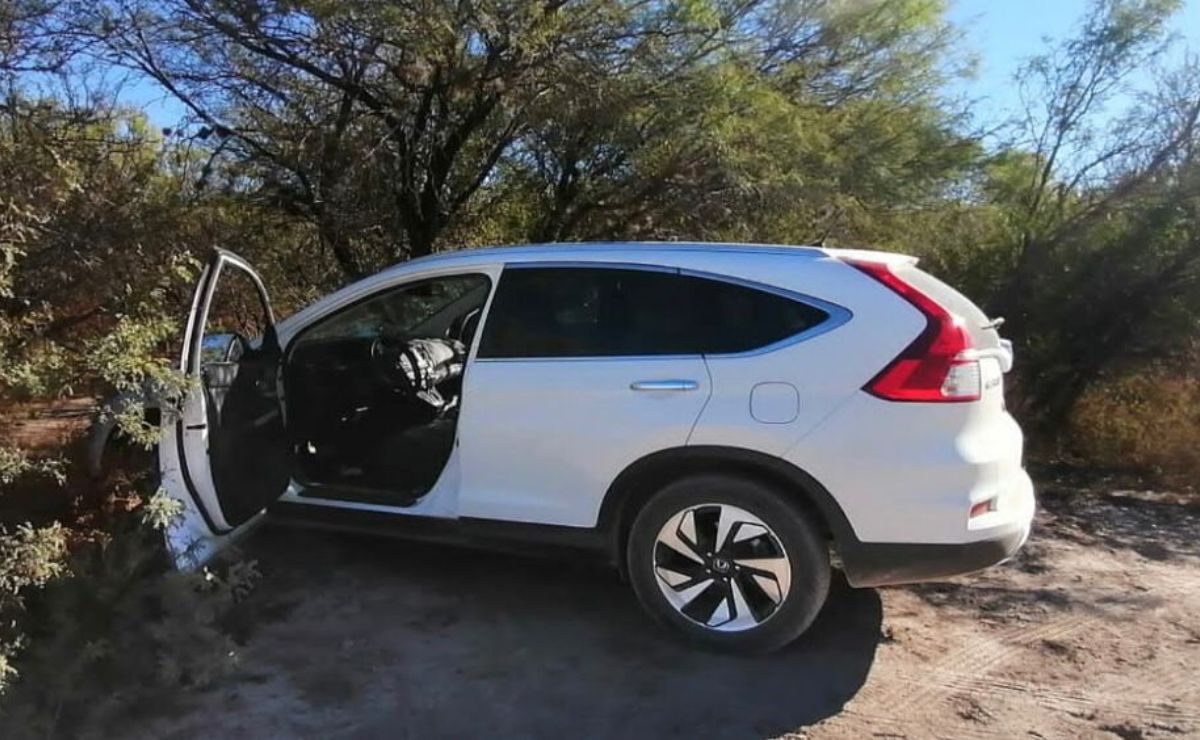 Policía estatal recupera camioneta robada, droga y “poncha llantas” en Matehuala