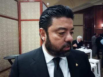 Insuficiente reducción salarial de diputados: Canaco 