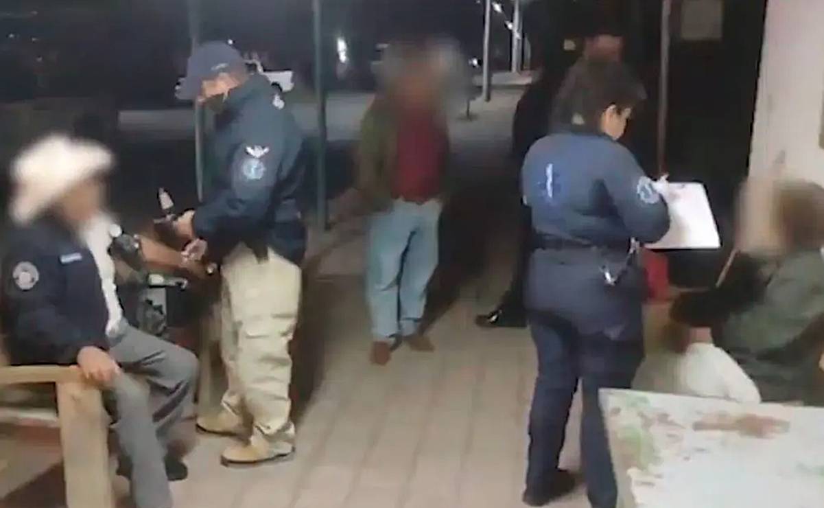 La pareja de adultos mayores fue valorada por equipos de emergencia y afortunadamente se encontraban estables. Foto: Especial