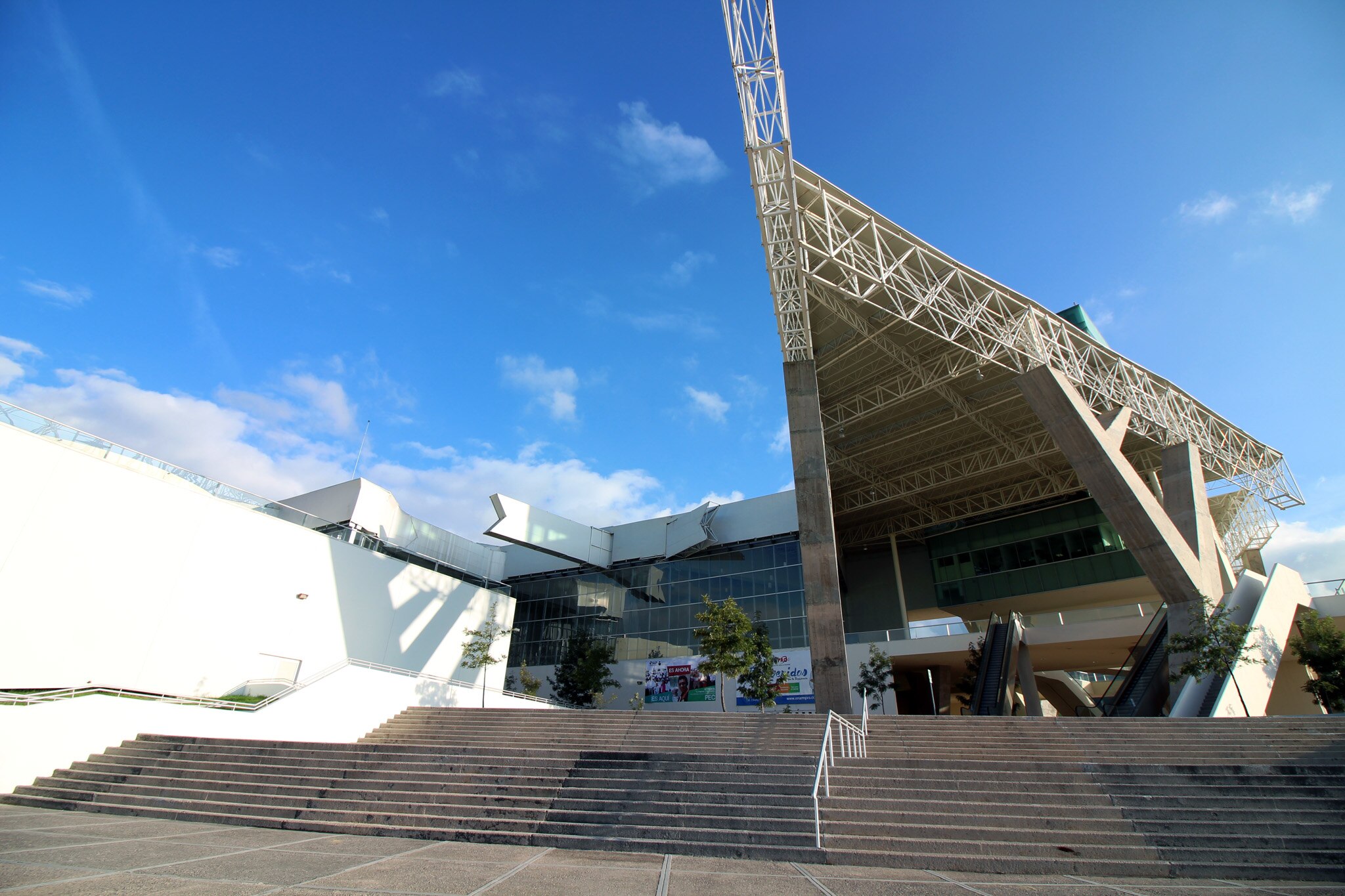 Veda Electoral si afecta al CCSLP reconoce director