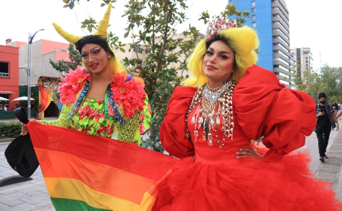 Alegría y júbilo en el Día del Orgullo; más de mil miembros de la comunidad LGBTTI marcharon en  SLP