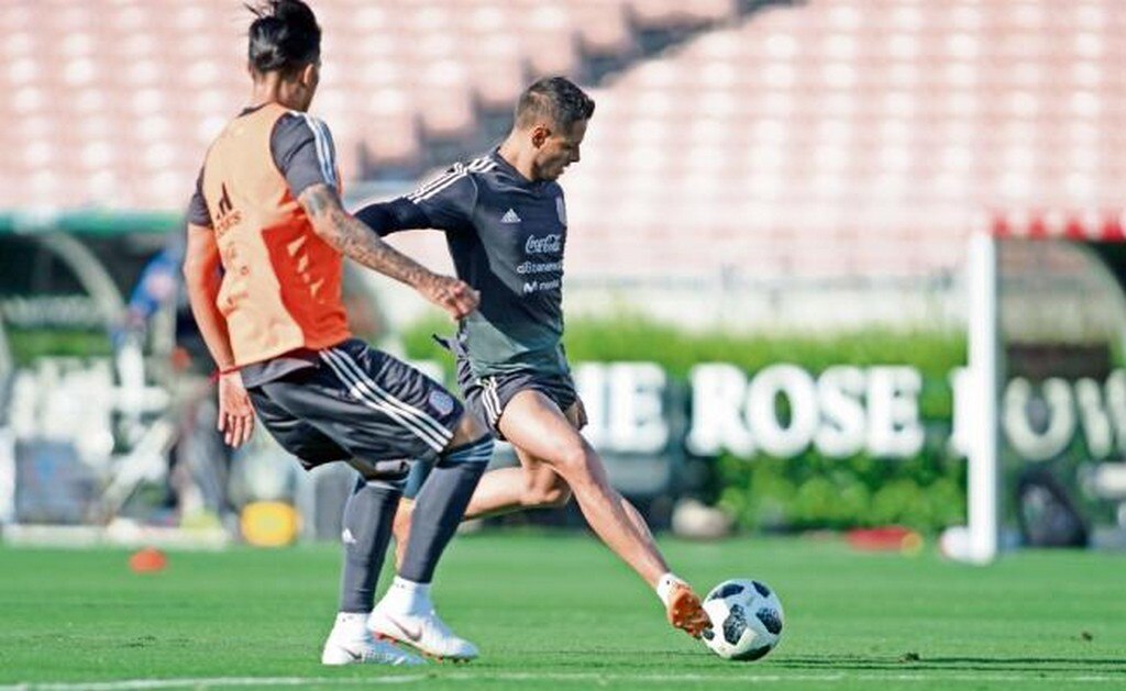 'Chicharito', con fe ciega en Osorio