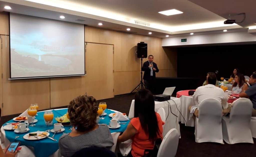 Buscan crear ruta aérea San Luis - Ixtapa