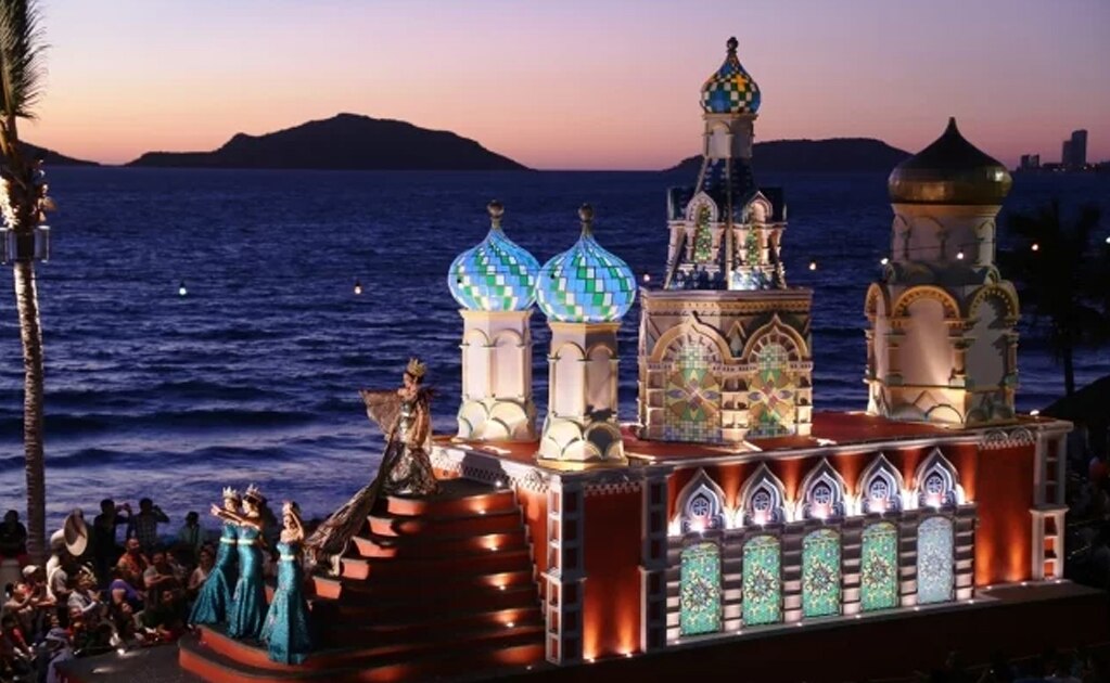 Los desfilen harán un recorrido de más de ocho kilómetros. Foto: Cortesía Oficina de Promoción Turística de Mazatlán