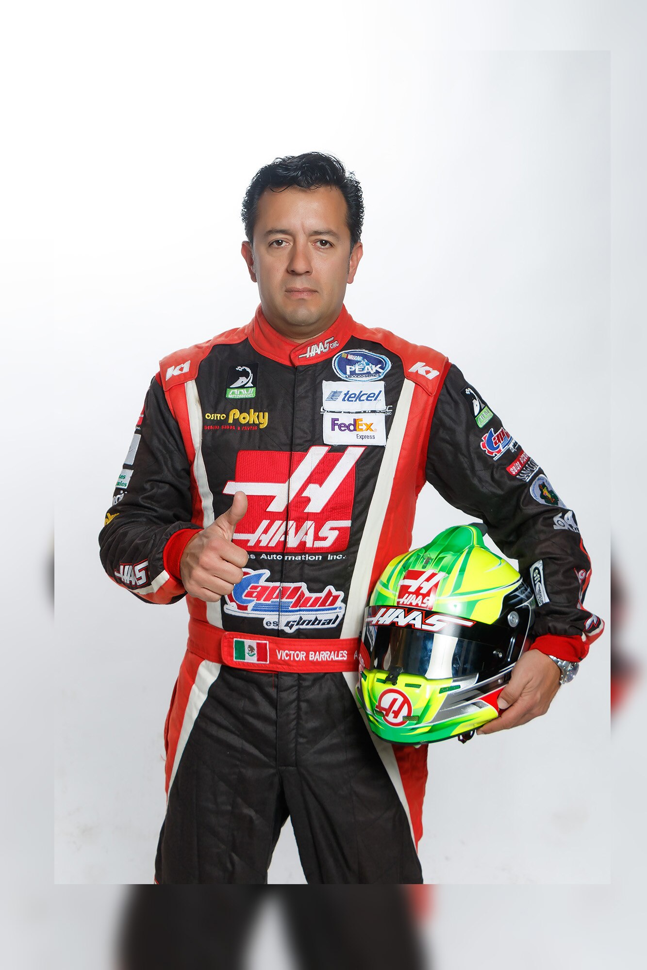 Víctor Barrales, potosino listo para Nascar