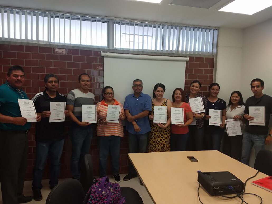 SEGE fortalece capacitación a docentes de inglés de nivel secundaria