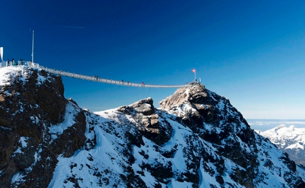 Glaciar del Mont Blanc se derrite y corre peligro de derrumbarse