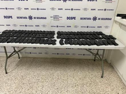 Aseguran armas y vehículos durante operativo en Matehuala; hay un policía herido y un detenido