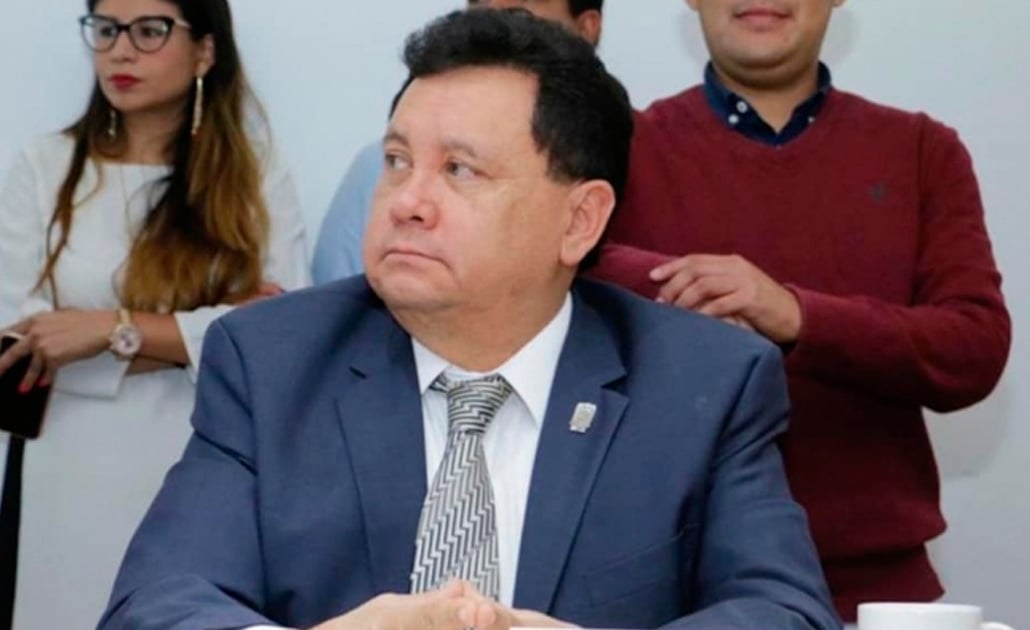 “Hay que pensar antes de abrir las piernas y dejarse embarazar”: diputado de Morena