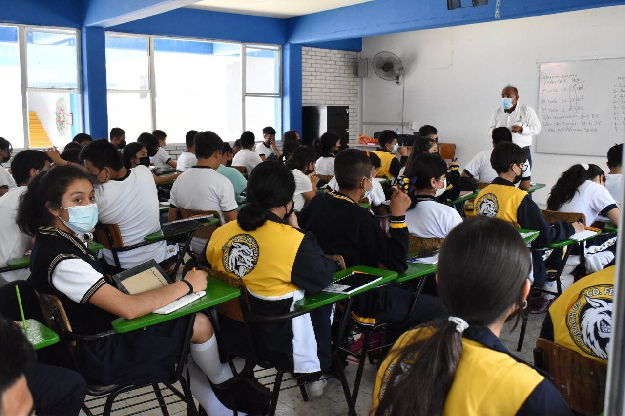 Inician clases más de 30 mil estudiantes del Cobach en San Luis Potosí. Foto:
