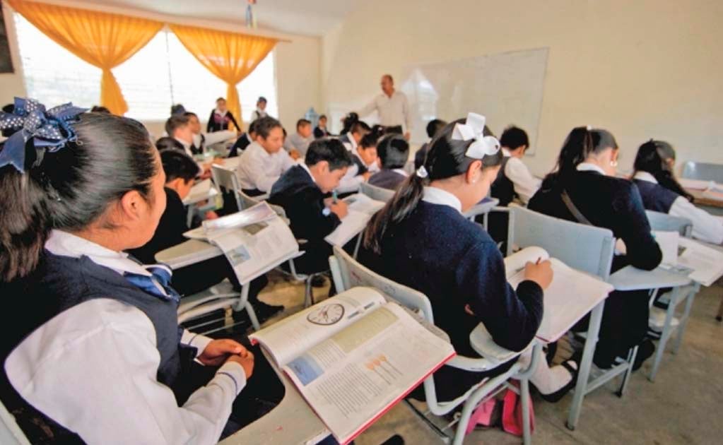 Persiste alta demanda de ingreso a escuelas tradicionales, señala SEER