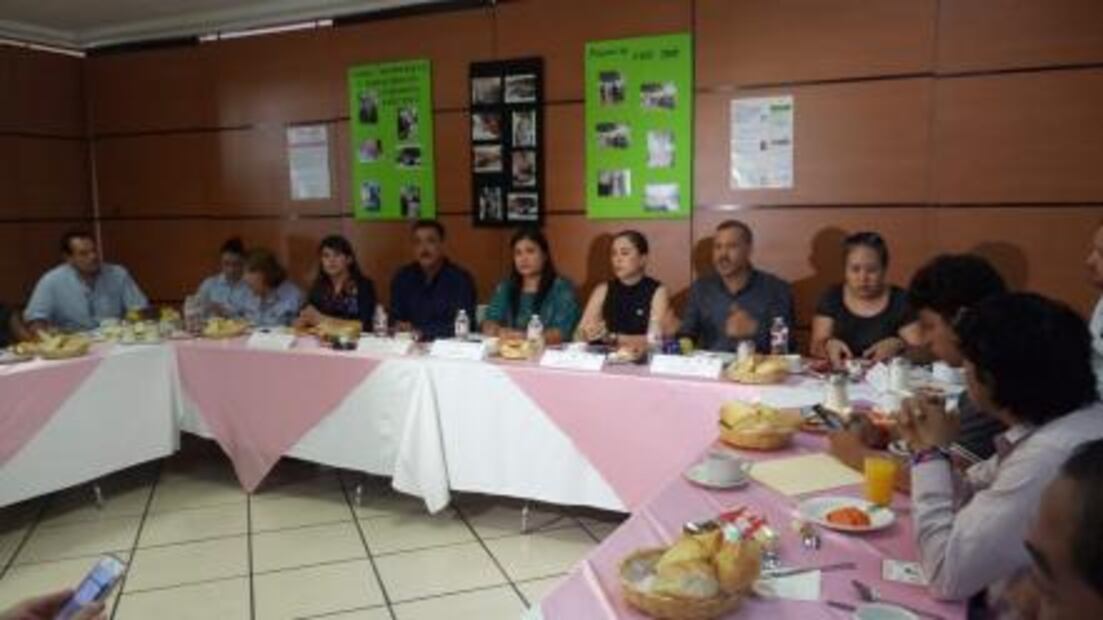 Convocan a foro "Democracia y participación ciudadana efectiva"