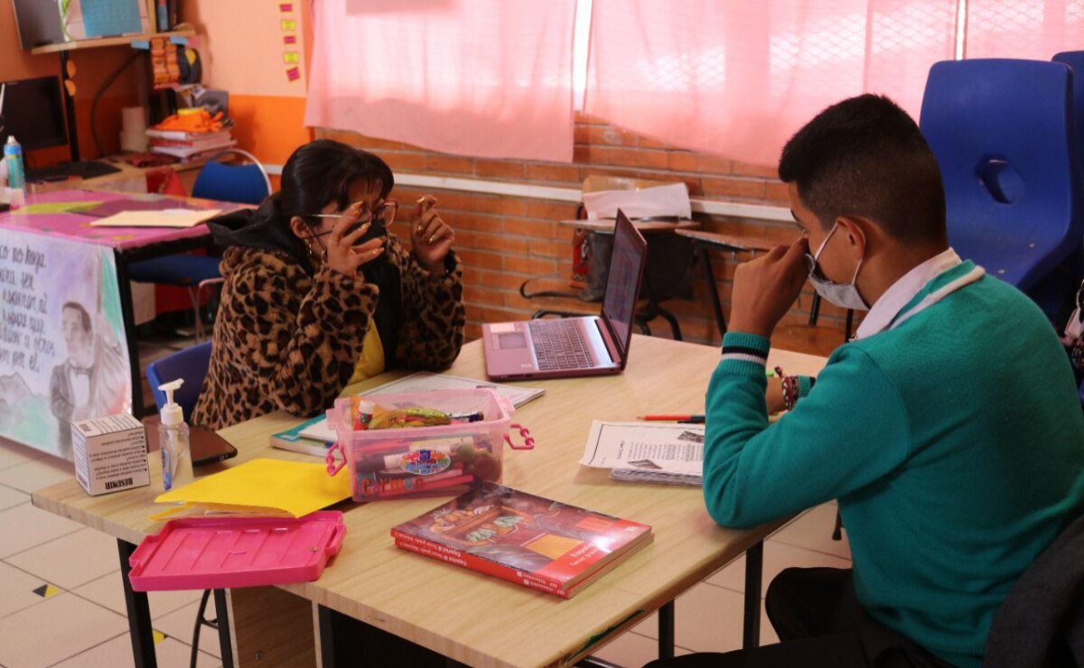 SLP inicia ciclo escolar de manera virtual; prevén clases presenciales en dos semanas