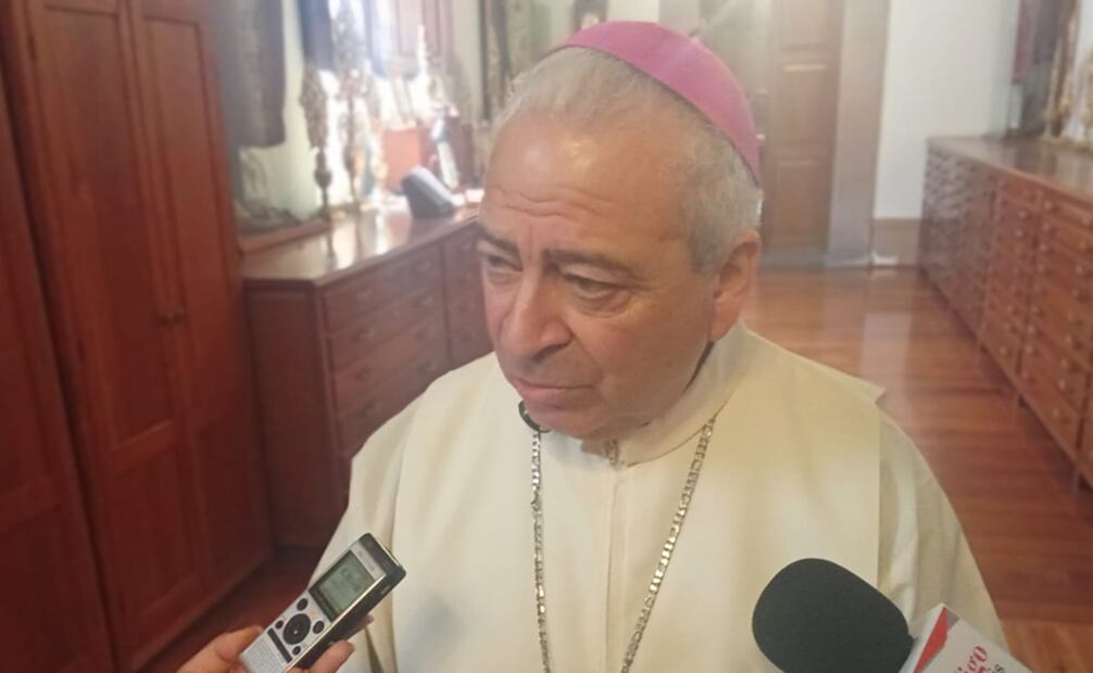 El líder de la iglesia católica considera que las mujeres mexicanas tienen mucho por colaborar en la construcción de la paz. Foto: Especial.