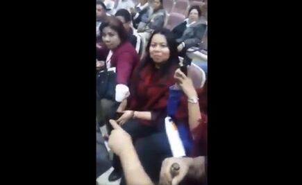  Graban a diputada de Morena presuntamente tomando vino en Congreso de Sinaloa