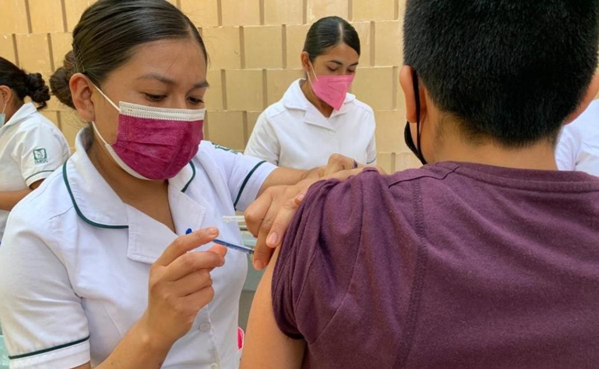 Anuncian la aplicación de primeras, segundas dosis y refuerzos de vacuna antiCovid en SLP