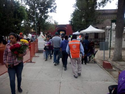 Atenta la UEPC en cementerios para evitar riesgos 