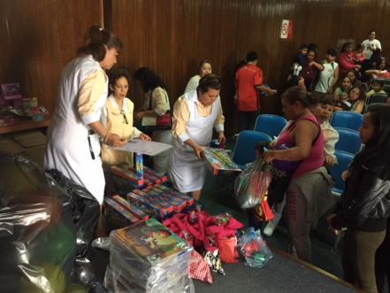 Festejan a niños y niñas del IMSS